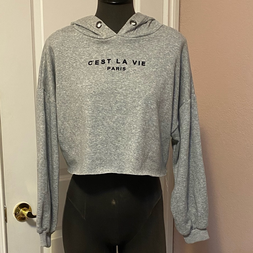 Cropped grey hoodie sweatshirt
